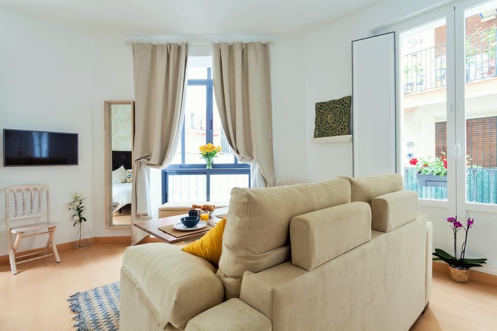 Hostly Acetres 1A Loft In City Center, Comunal Terrace, Fibre,Parking Optional Séville Extérieur photo