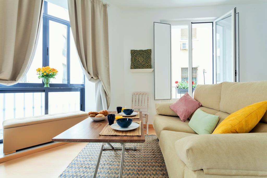 Hostly Acetres 1A Loft In City Center, Comunal Terrace, Fibre,Parking Optional Séville Extérieur photo